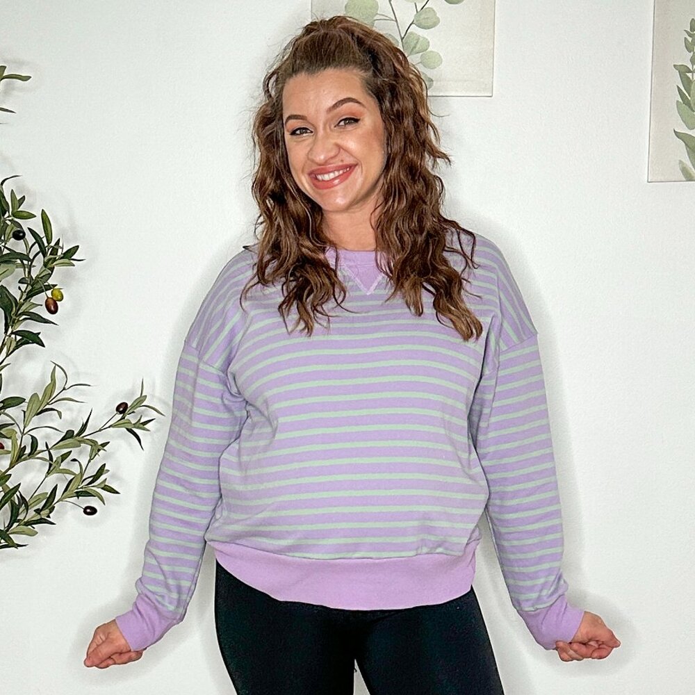 Oversized Striped Crewneck Sweatshirt – Purple & Teal, Size Small